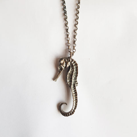 Capall Mara, Seahorse Pendant in sterling silver