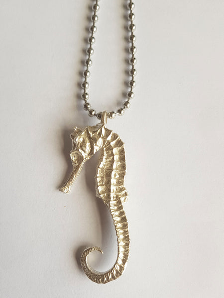 Capall Mara, Seahorse Pendant in Sterling Silver